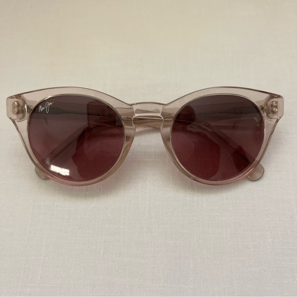 Maui Jim sunglasses with case